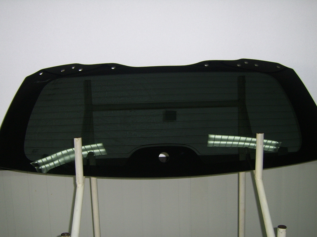 Tempered Rear Windshield Toyo Ta Highlande