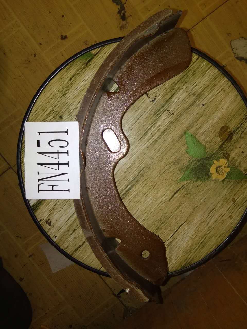 Auto Parts Brake Shoe for Isuzu K451