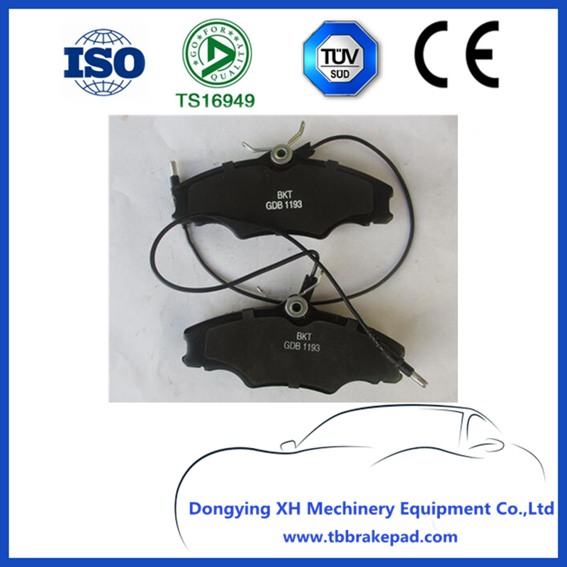 Auto Spare Parts Brake Pads with Ts16949