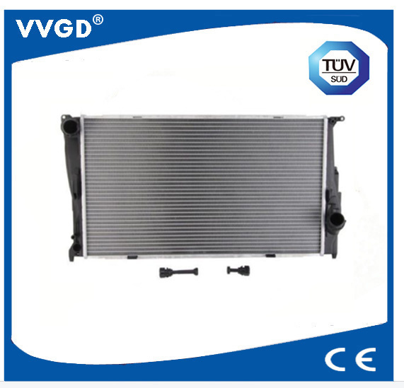 Auto Radiator Use for BMW 17117790297/17117788904