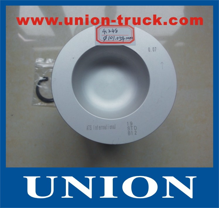 Piston Kit for 4.425 Engine