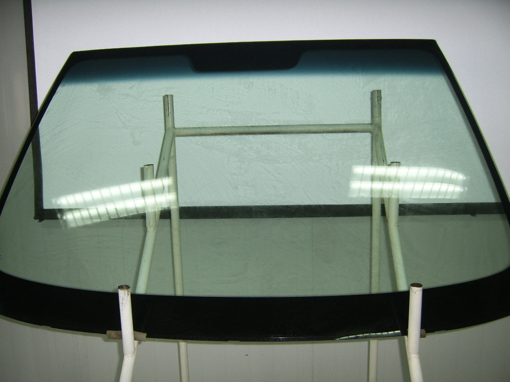Autoglass Laminated Front Glass for Toyota