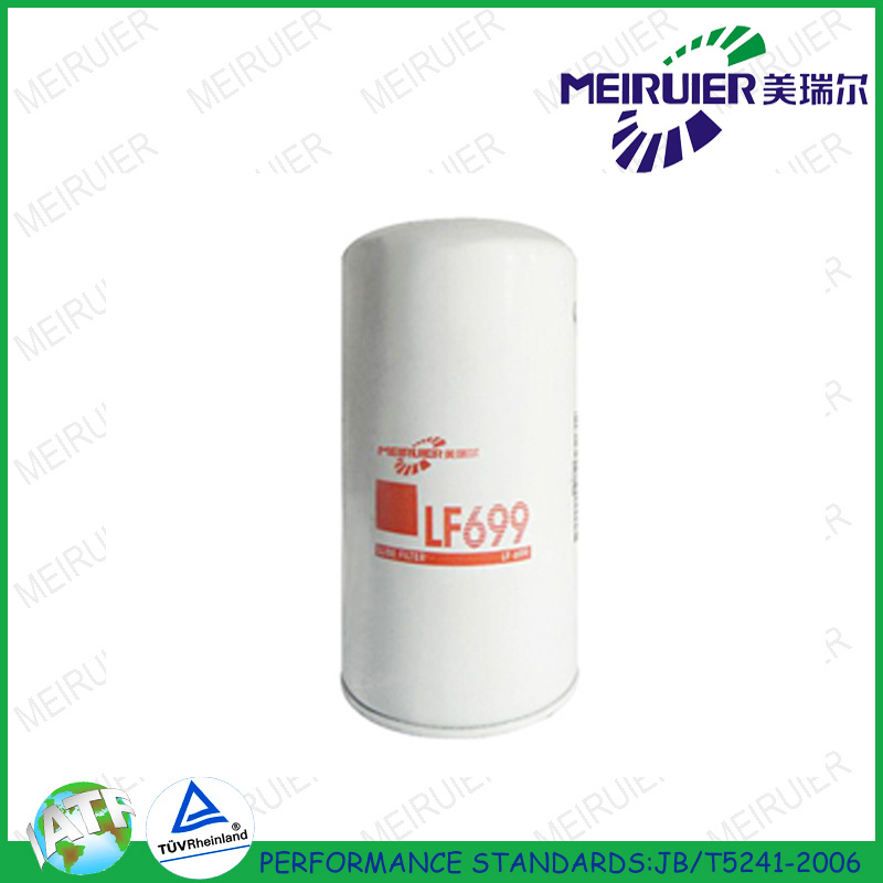 Auto Oil Filter for Fleetguard Engine Series (LF699)