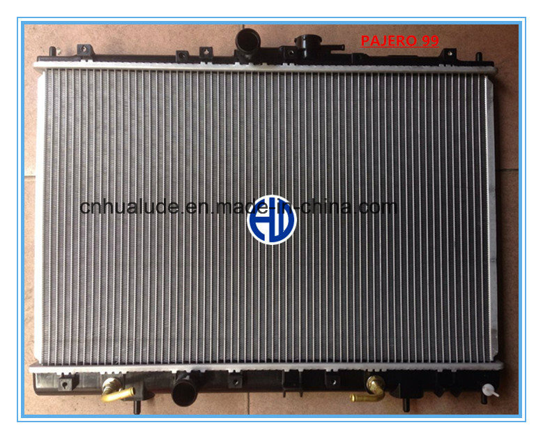Aluminum Core Plastic Tank Auto Radiator for Mitsubishi Pejero 99'