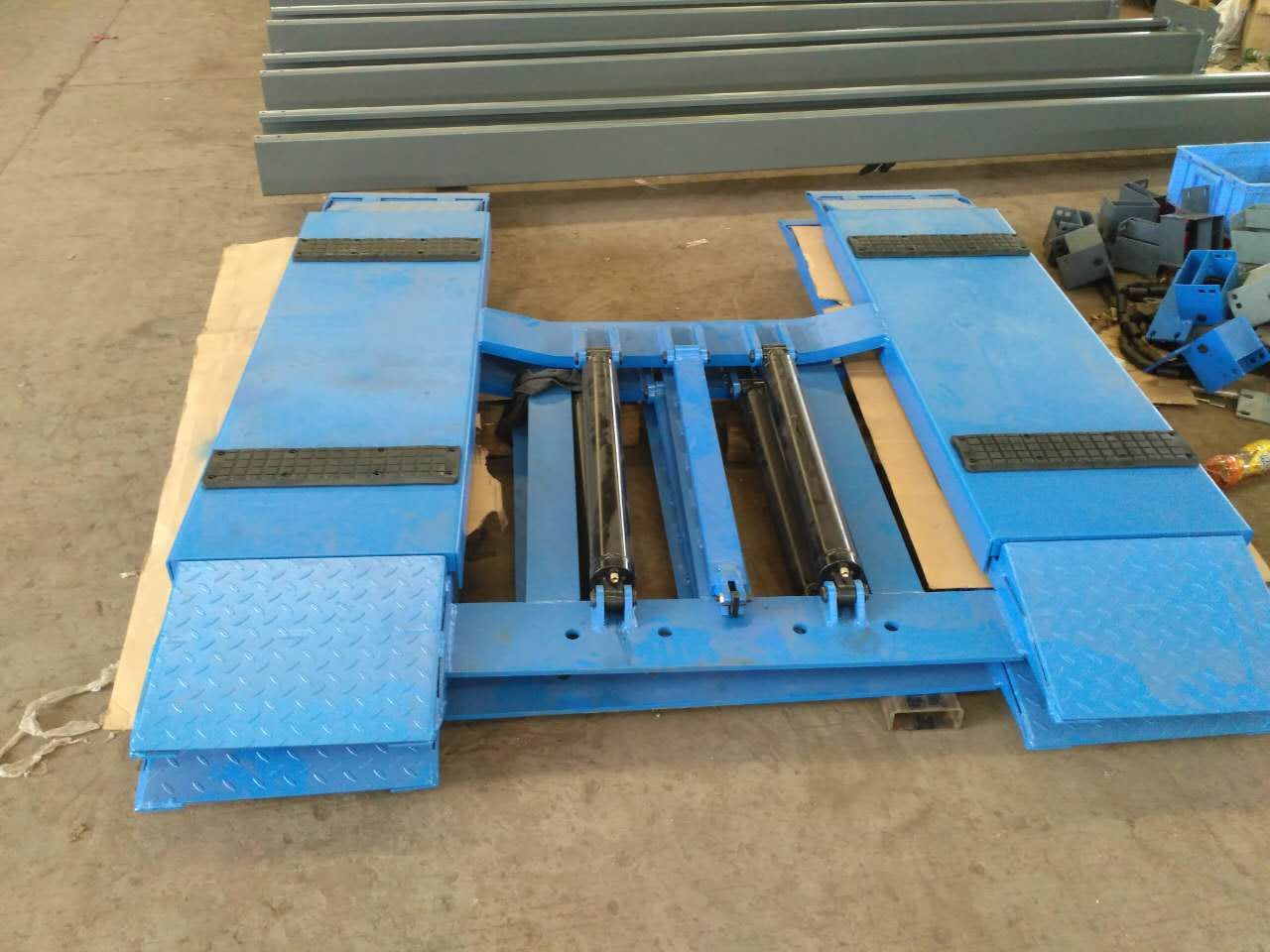 Mount Above Ground Scissor Lift