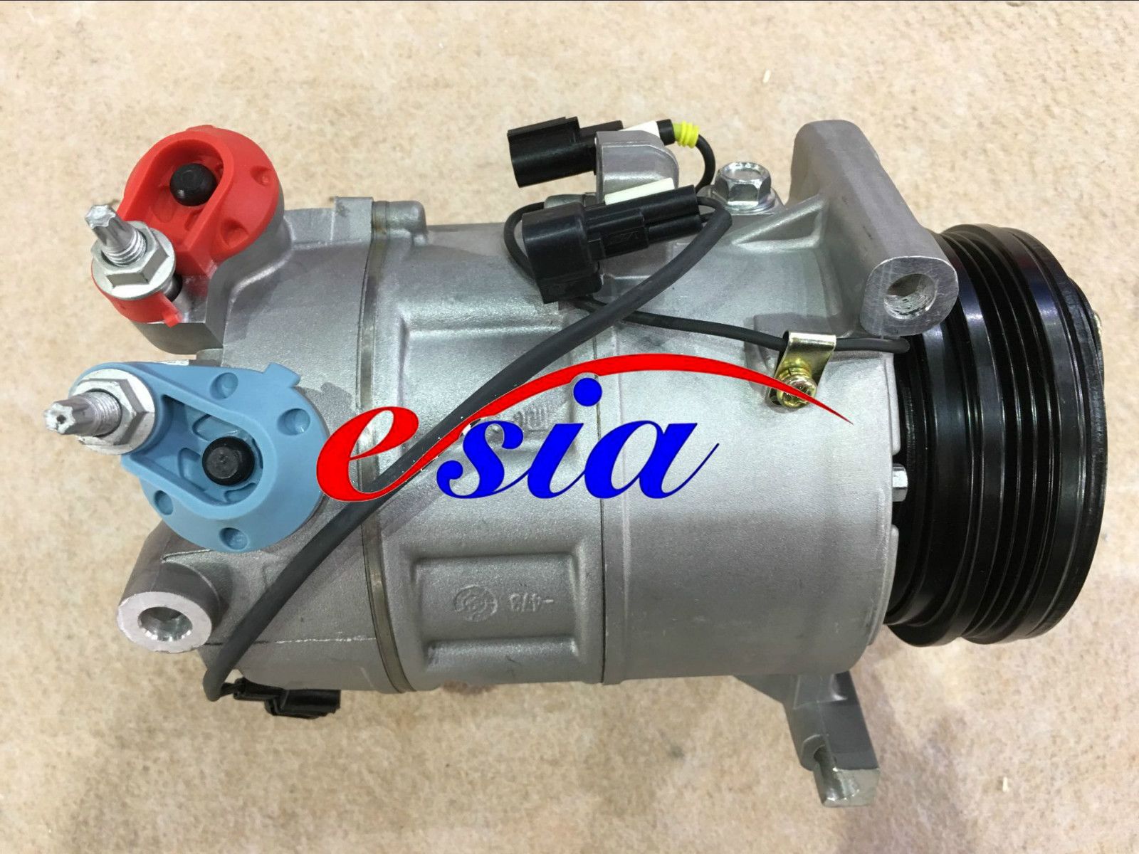 Auto Parts Air Conditoning/AC Compressor for Volvo Xc30/New S60 Pxc16