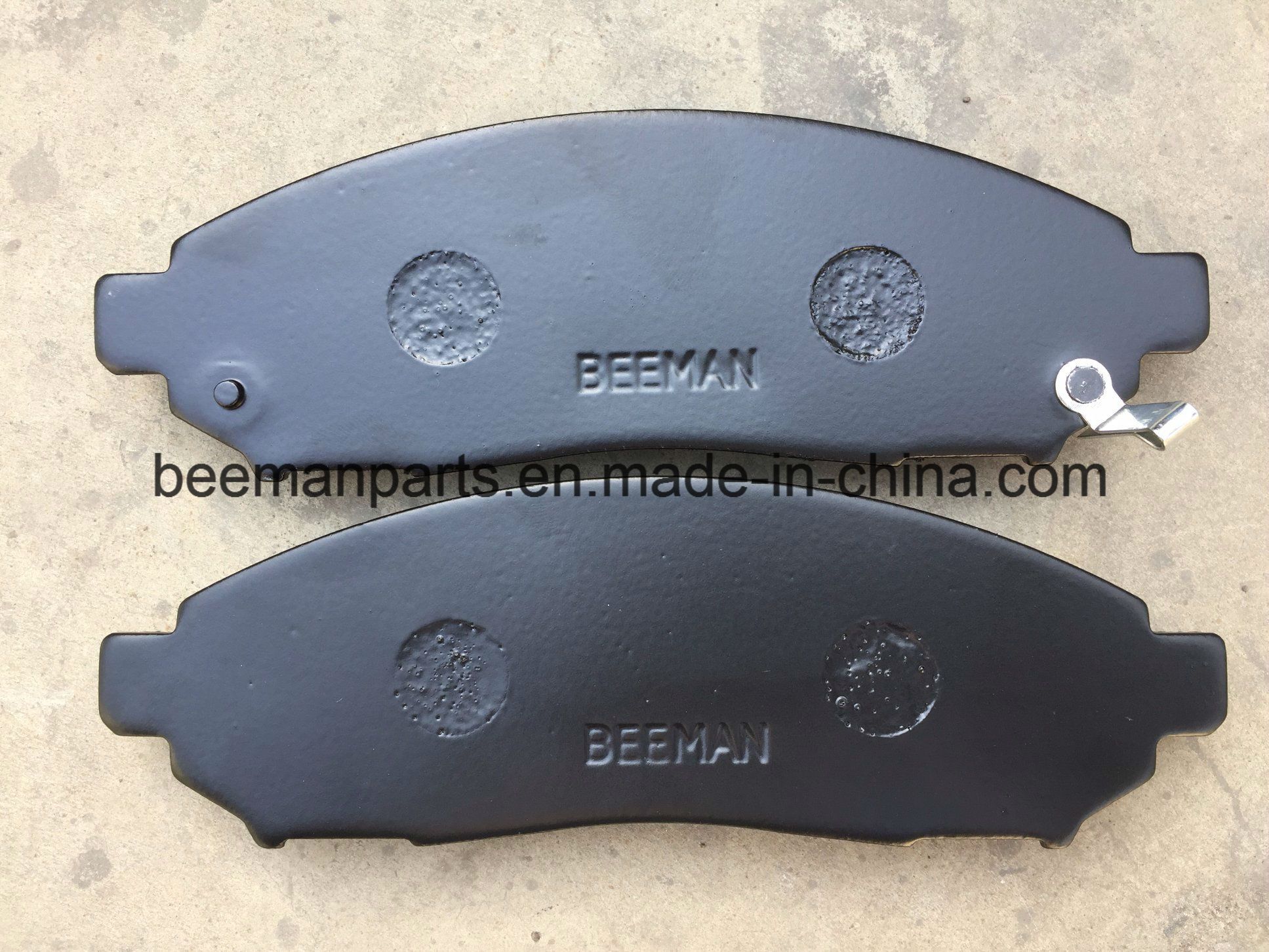 Auto Parts for Semi-Metal Disc Brake Pad Pathfinder D1267