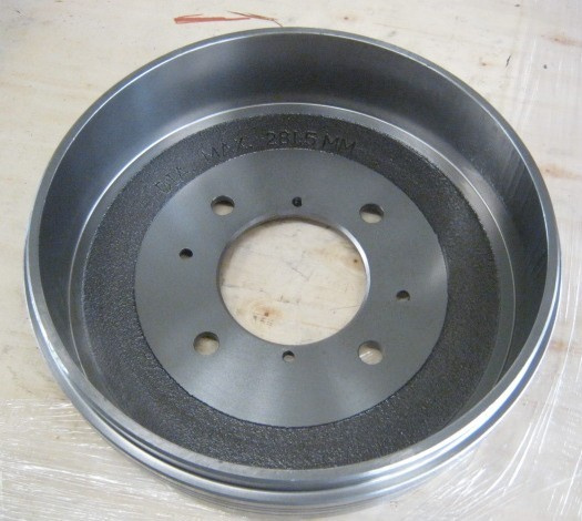 Auto Brake Drum for Peugeot 504 (4247 14)