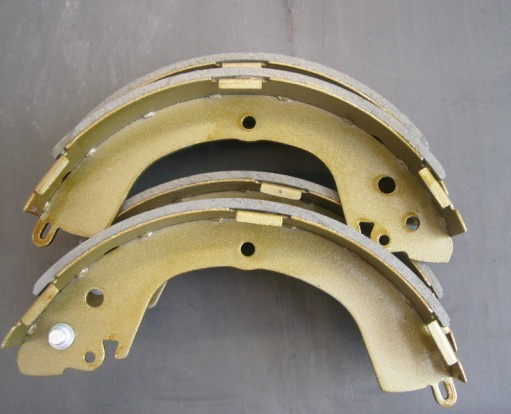 Car Brake Shoe MB895475 for Mitsubishi