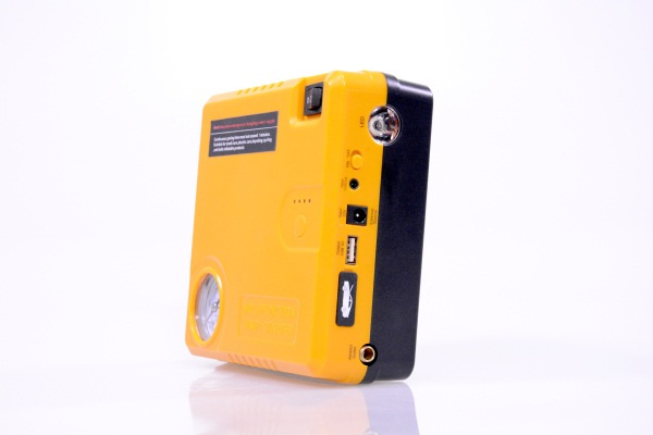 Car Accessories 18000mAh Emergency Multi Function Mini Car Jump Starter with Air Compressor