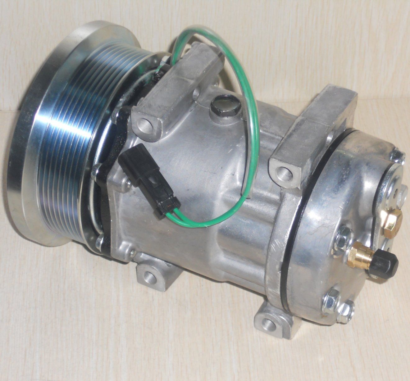 7h15 Auto Air Compressor