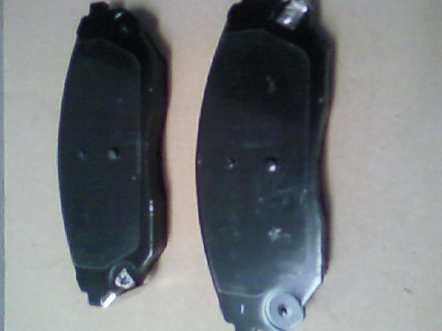 High Quality Semi-Metal Auto Part Disc Brake Pad for Hyundai Sorento