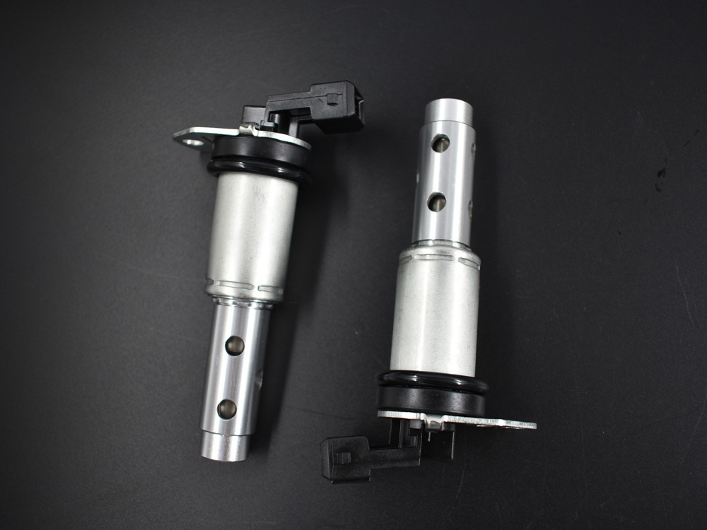 2X Engine Variable Timing Control Valve Solenoid Vvt for 11367585425