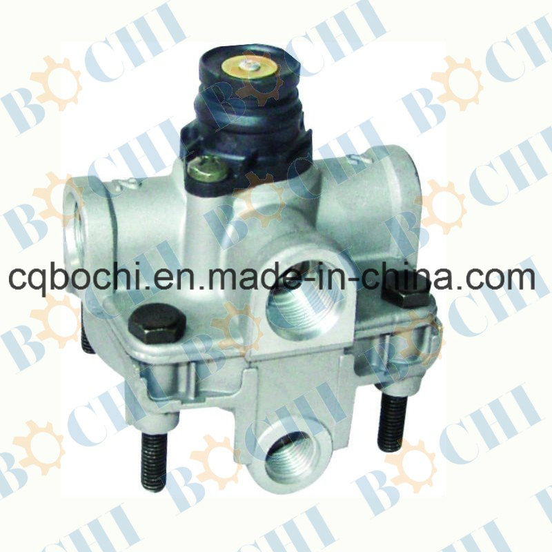 Truck Spare Parts Relay Valve with High Quality 973 011 000 0