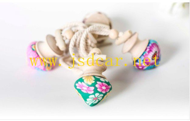Car Air Freshener with Long-Term Fragrance Car Perfume Pendant (JSD-B0022)