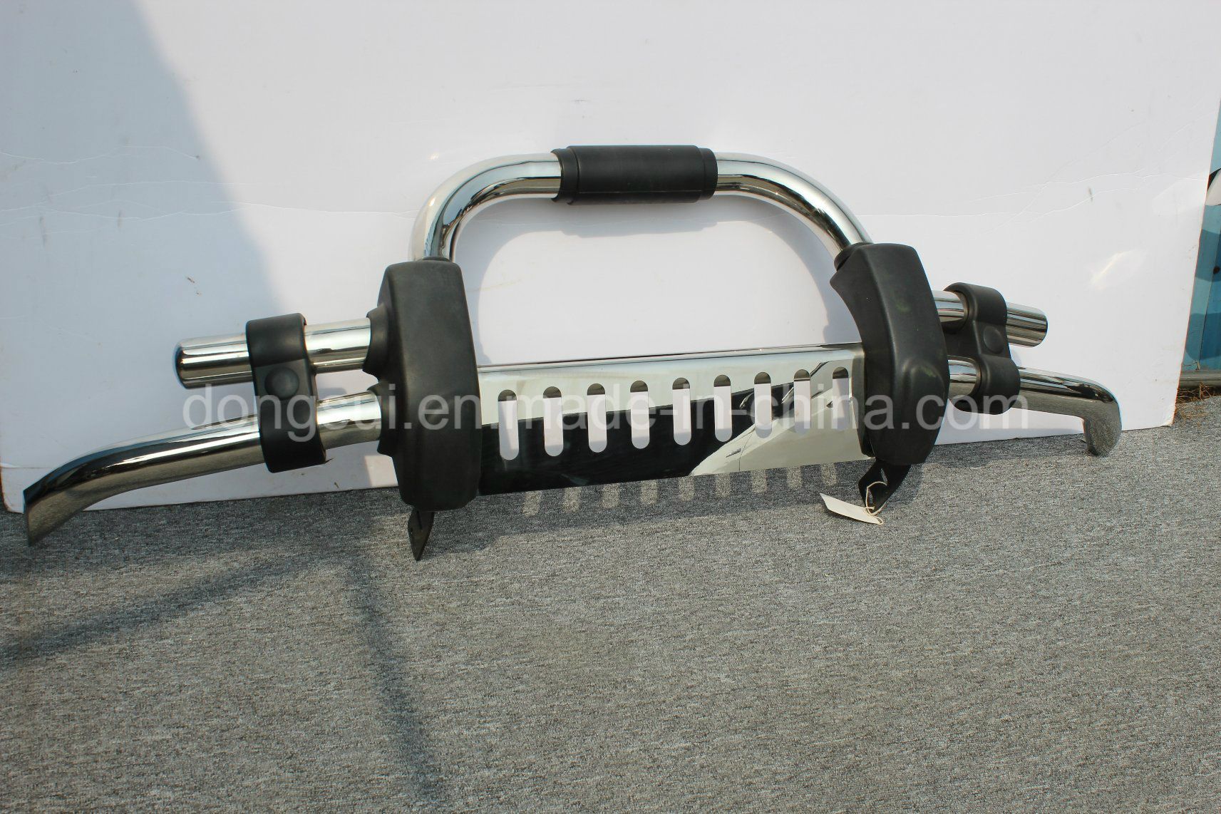 Hilux Revo Front Bull Bar Guard