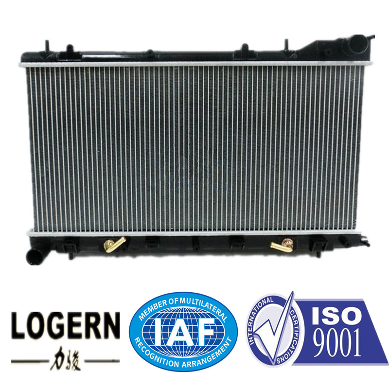 High Quality Auto Radiator for Subaru Forester 97-00/Dpi: 2812