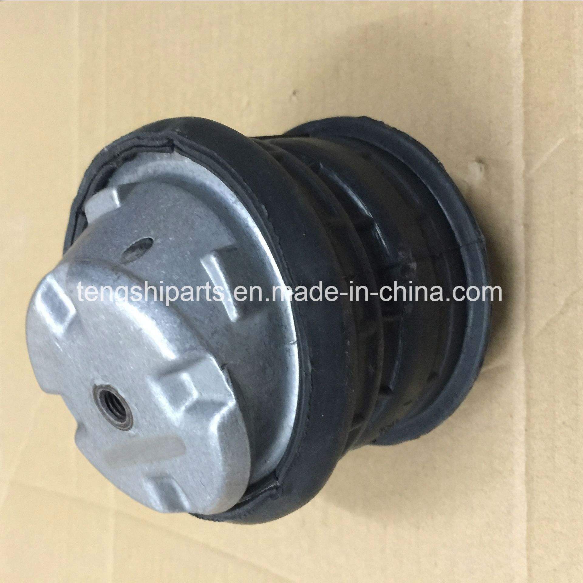 Auto Parts Engine Mount for Benz W203