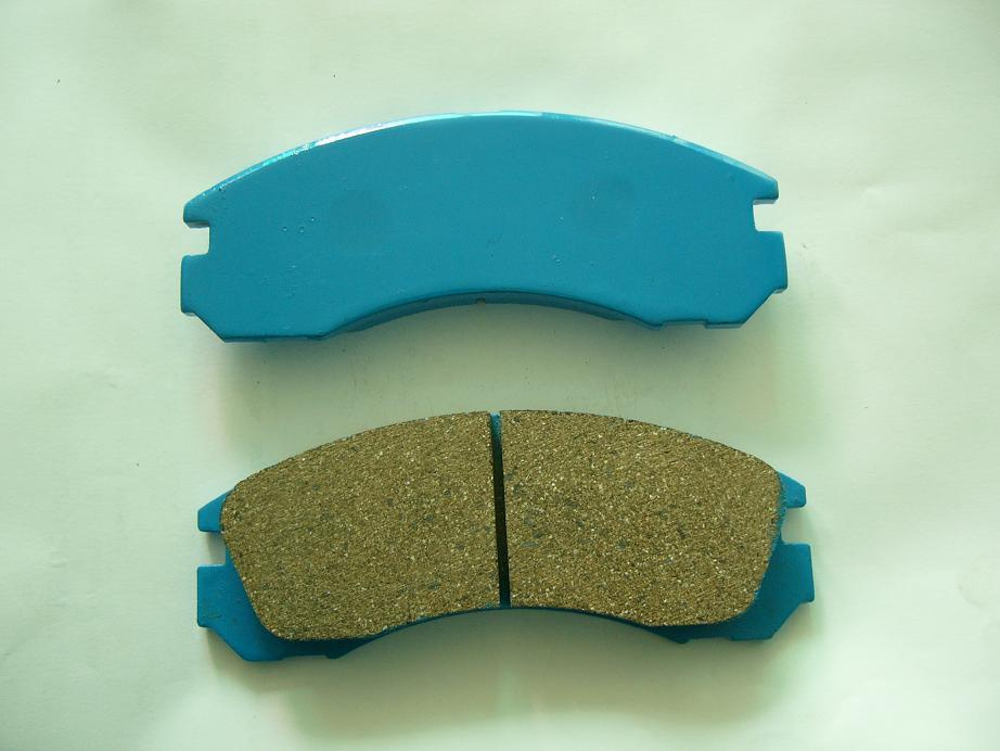 High Quality Auto Part Disc Brake Pad for Mitsubishi L400