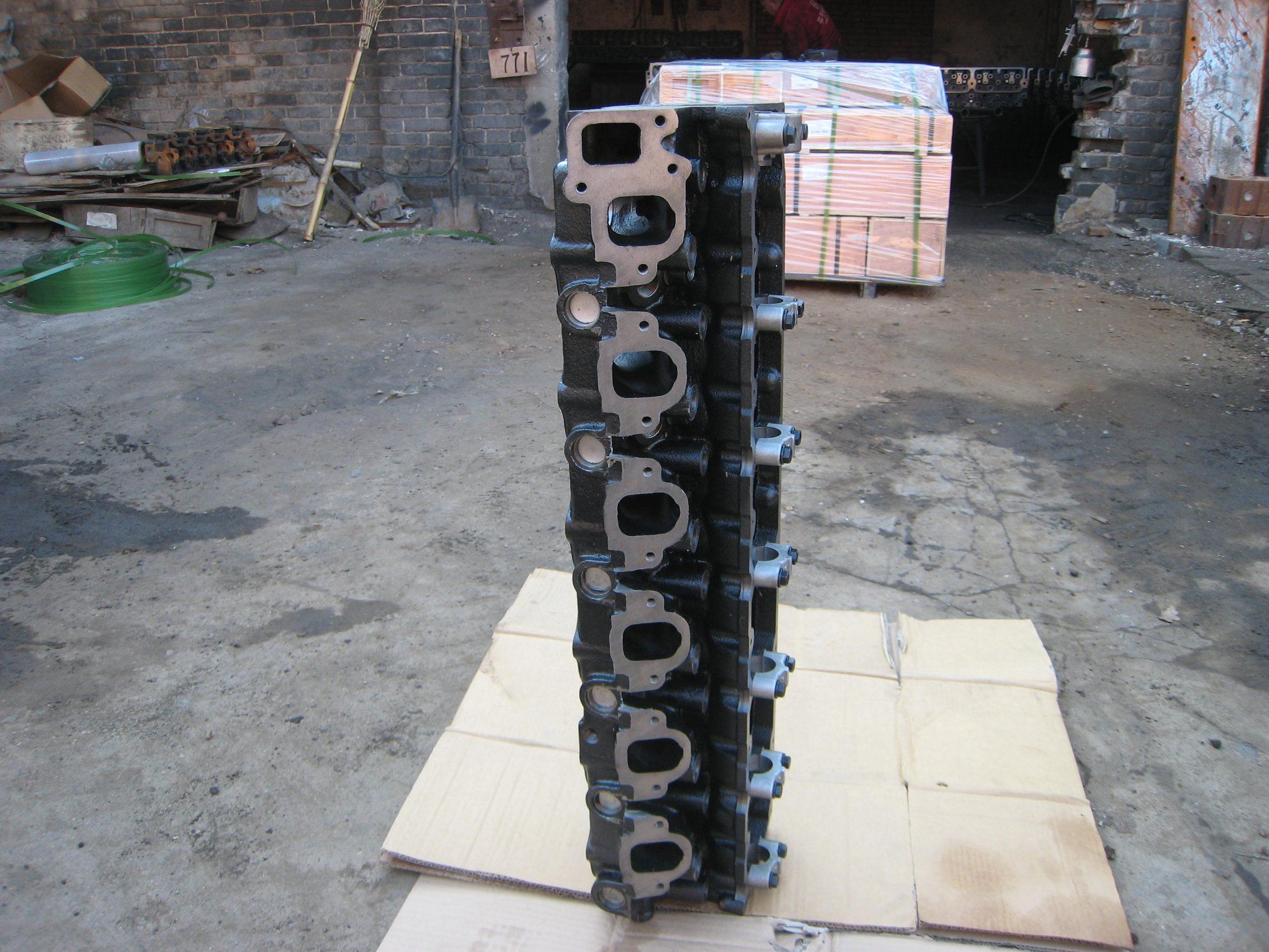 Diesel Engine 11101-17013 11101-17012 11101-17010 Cylinder Head for Toyota 1Hz