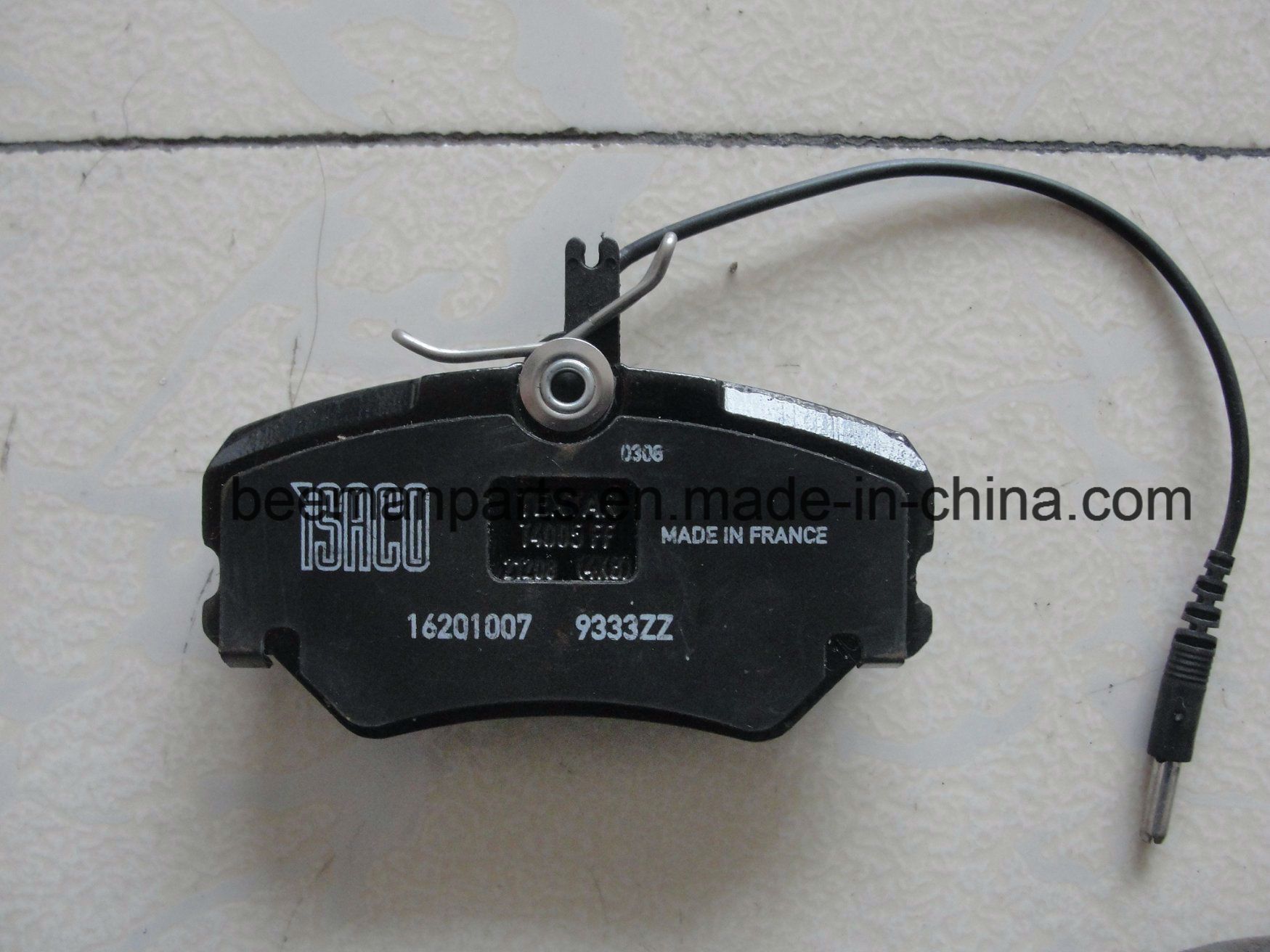Non Asbestos Disc Brake Pad for Peugeot 405