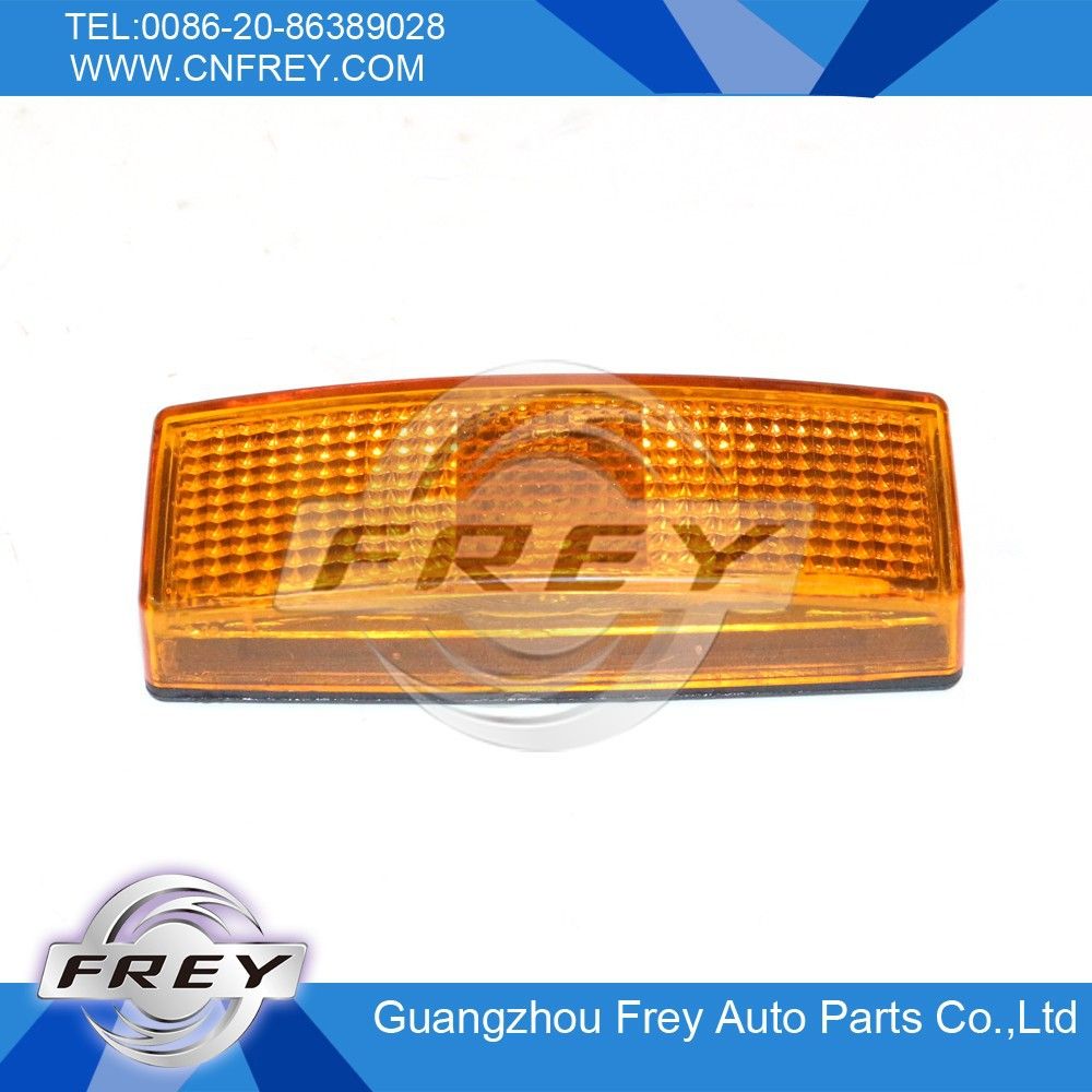 Sprinter Side Marker Lamp OEM. No. 0028204456, 0028206456, 0028206456