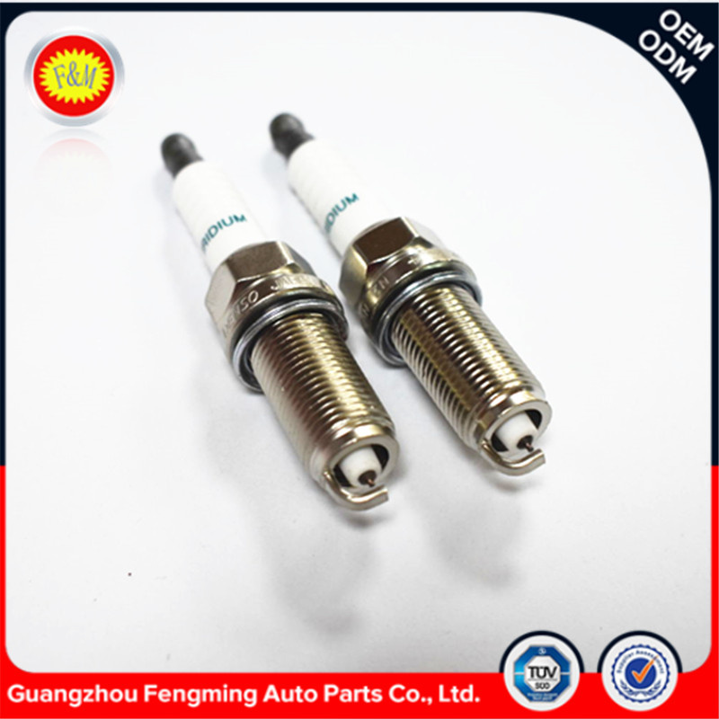 40000 Km Warranty Japan Iridium Spark Plug Car Spark Plugs for Toyota Camry 90919-01233