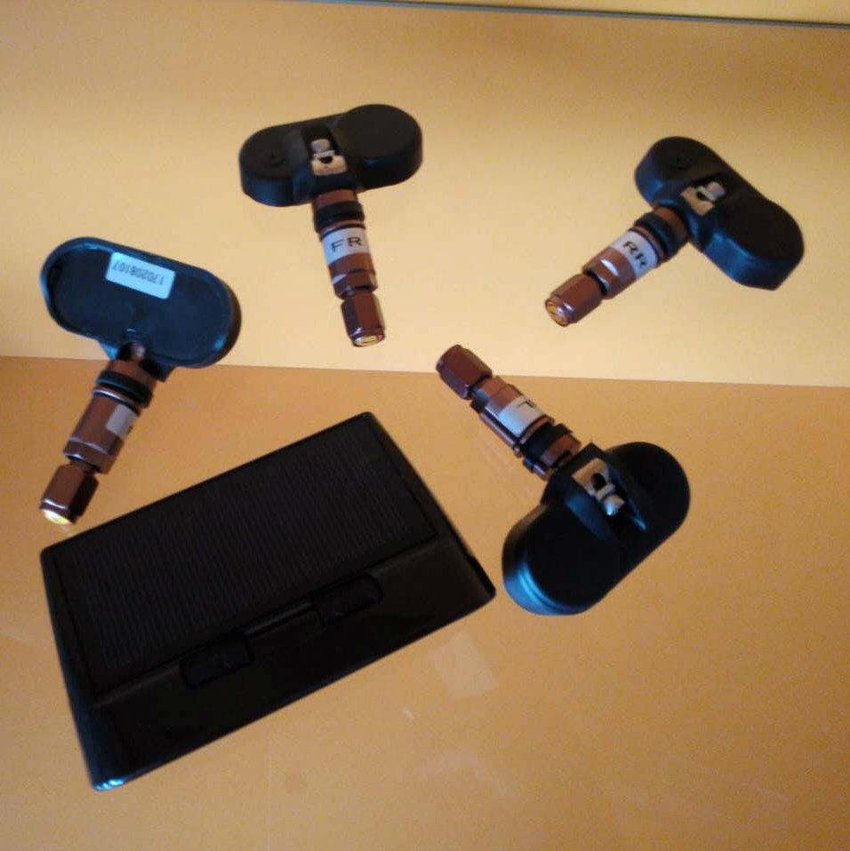 Hot Sales Solar Power TPMS Tire Pressure Monitoring System Internal Sensors