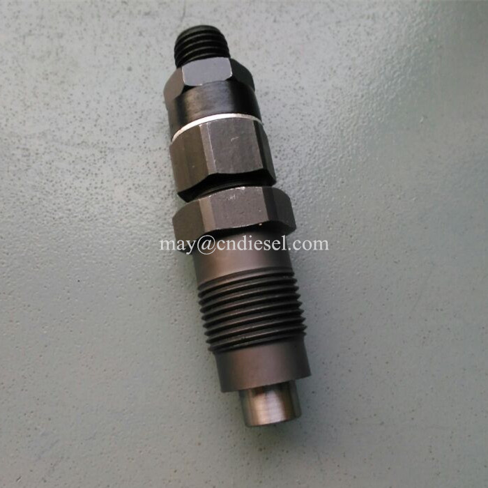 Auto Eneing Parts Diesel Fuel Injector 105101-5591 105101-5690 (DLLA153SN7131)