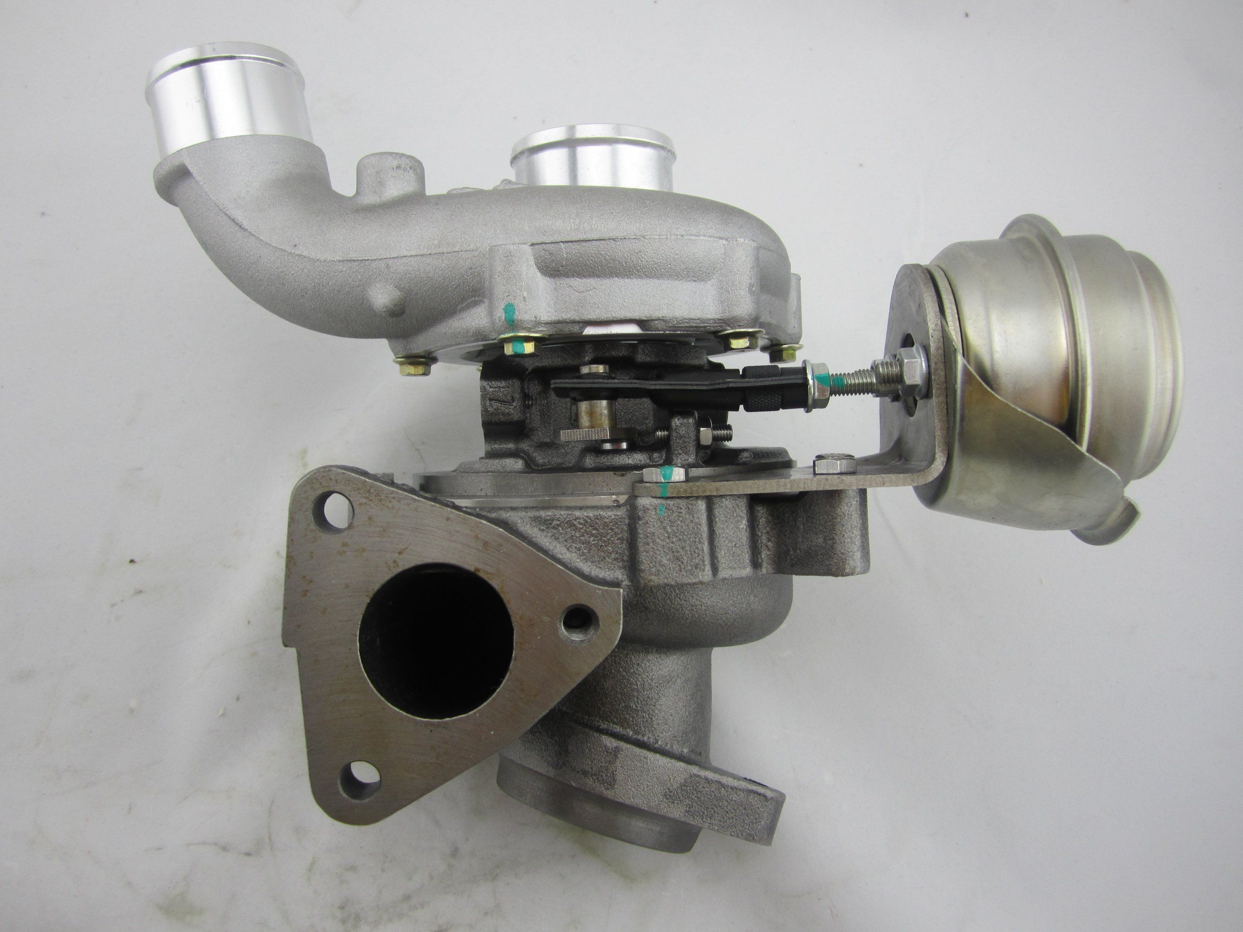 Gtb1549V Turbocharger 761433-0003 A6640900780 A6640900880 for Ssang Yong Kyron, Actyon