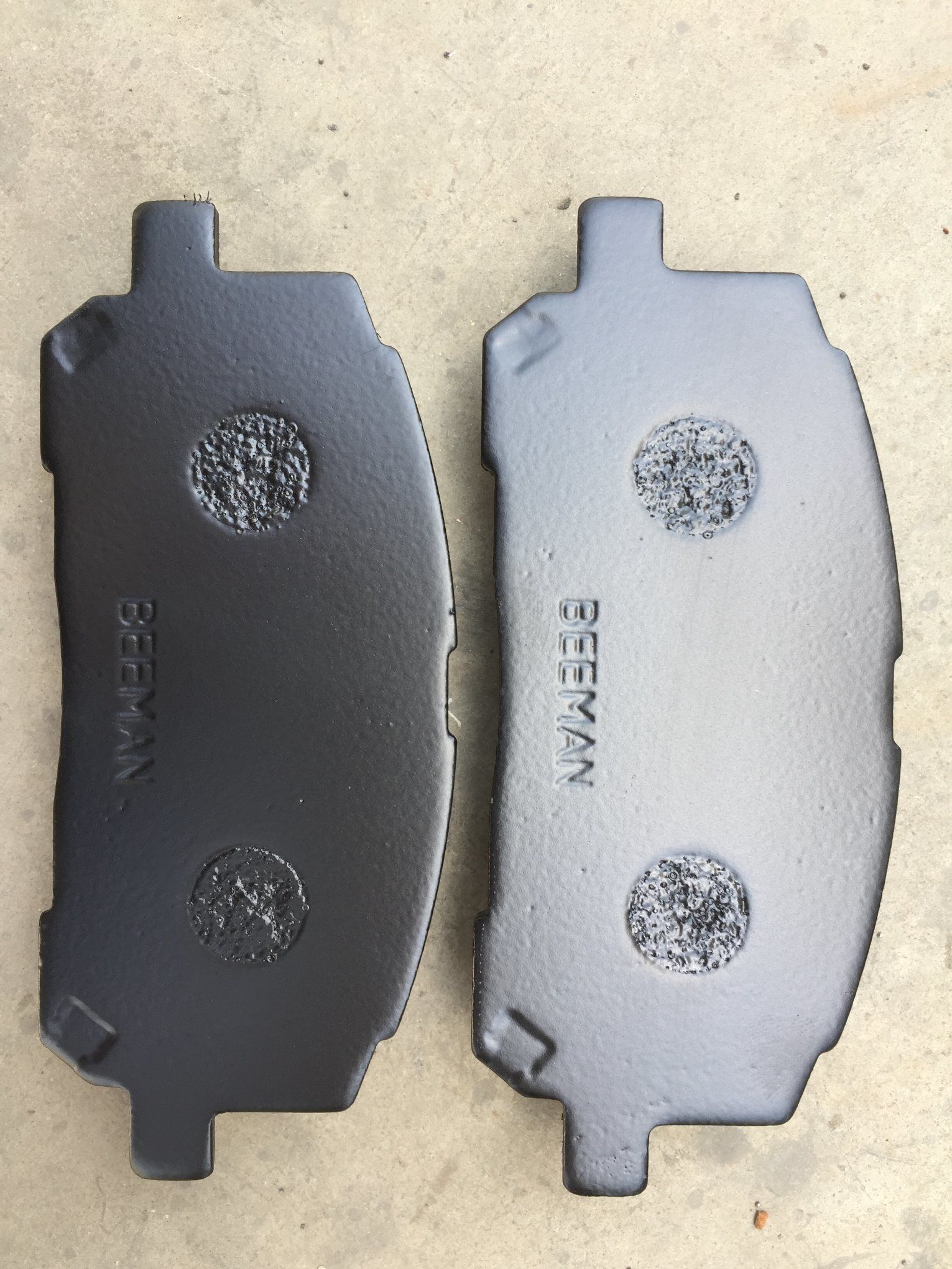 Non-Asbestos China Manufacturer Auto Parts Brake Pad for Toyota D2218