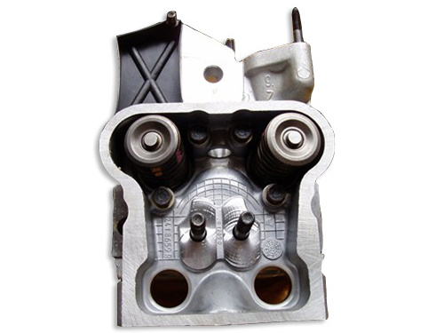 Cylinder Head for Deutz Engine Bfl413