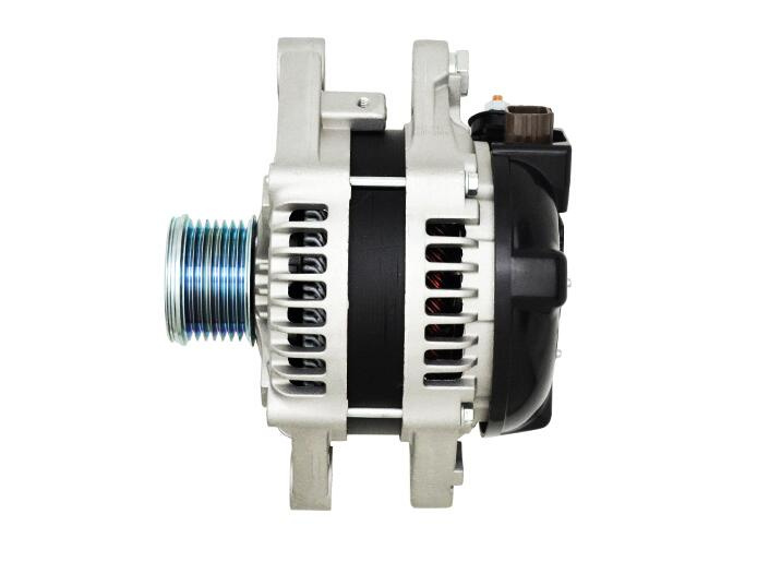 Alternator for Toyota Crown, Reiz, 27060-Opo10-Op130, 27060opo10op130