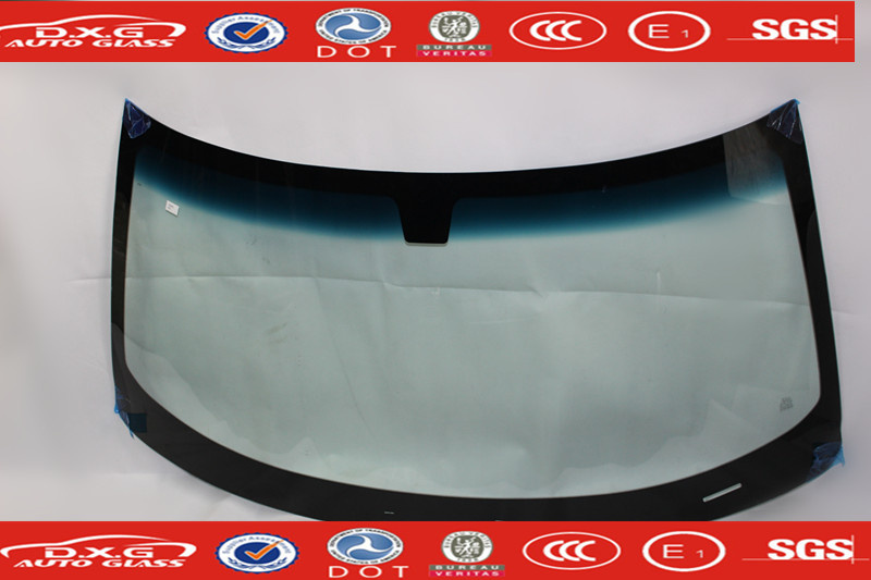 for Nissan Laurel Hardtop 4-Door 84- Glass