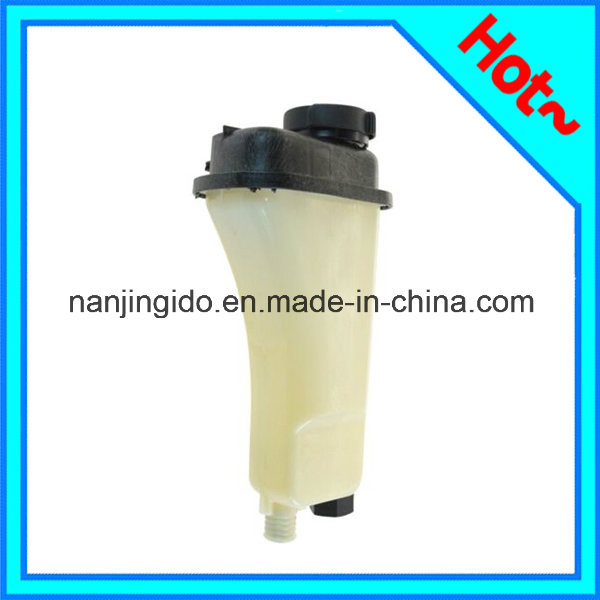 Auto Parts Car Expansion Tank for BMW E30 1990-1998 17111723520