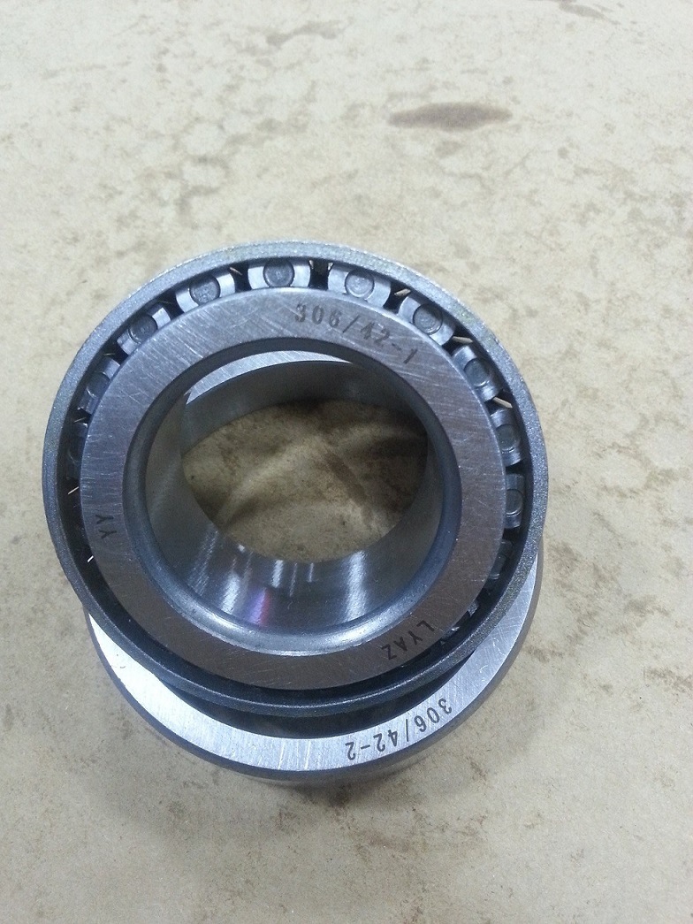 Auto Bearing, Tapered Roller Bearing (306/42)