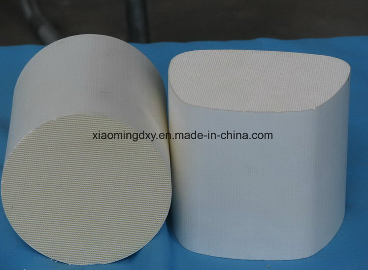 Honeycomb Cordierite Ceramic Filter Car Catalyst Carrier