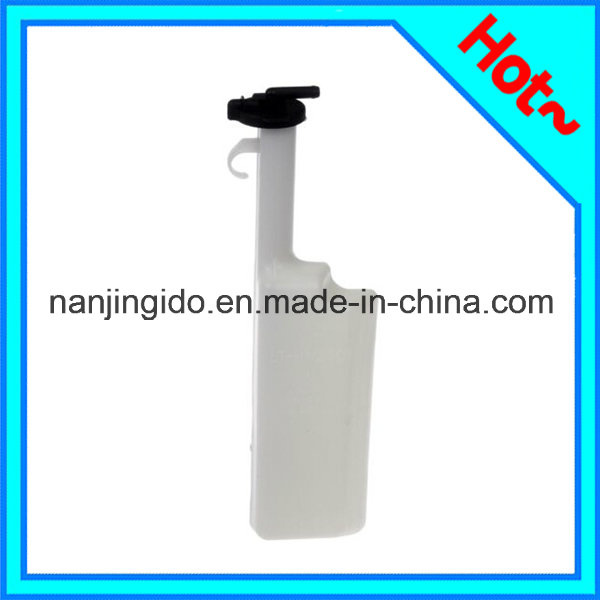 Auto Parts Car Expansion Tank for Hyundai Elantra 2001-2006 25431-2D000