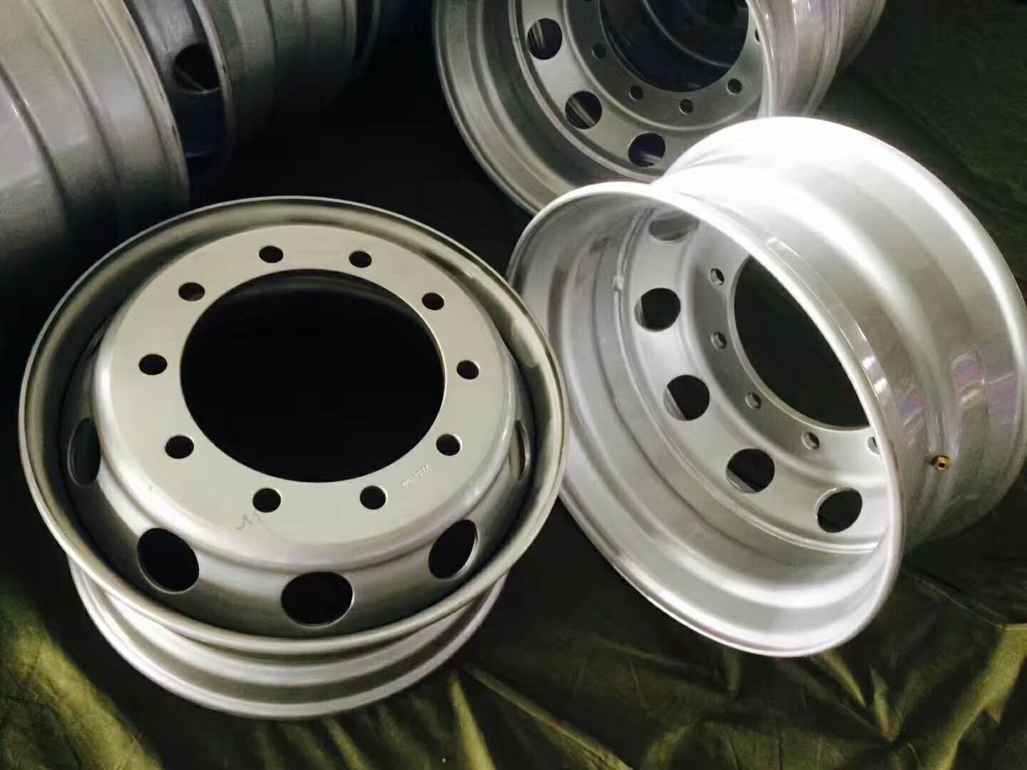 Factory Hot Sale 2018 Steel Wheel Auto Parts