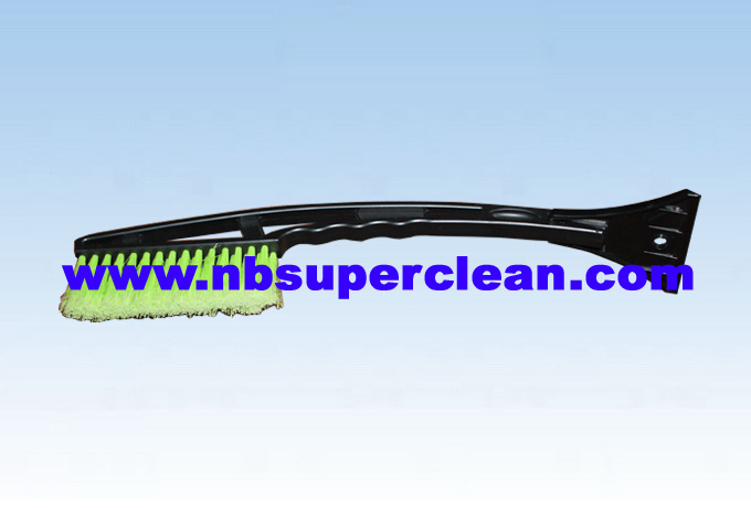 New Design Hot Sale Promotional Snow Brush with Ice Scraper (CN2276)