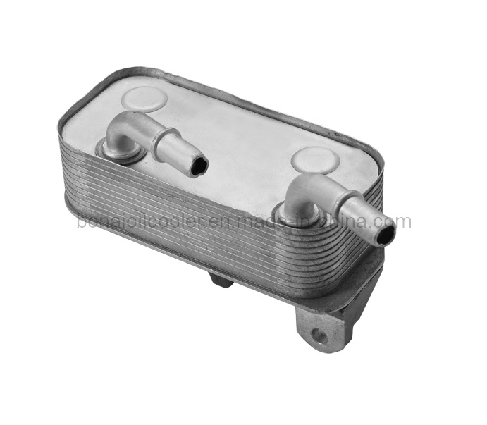 Auto Engine Oil Cooler (OE: 17217505823)