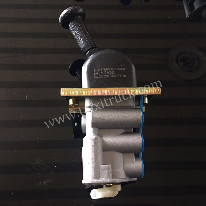 Wg9000360169/1 Hand Brake Valve for HOWO Styre Truck