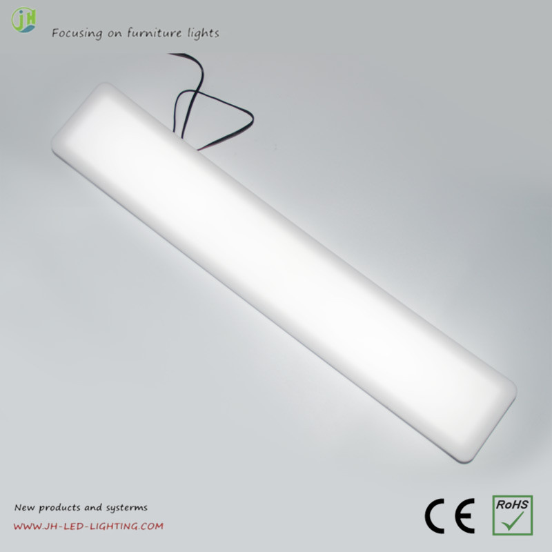 9-24V 11W 3528 LED Light in Touring Car