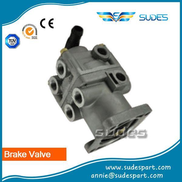Foot Brake Valve for Volvo Truck Parts 0014318305
