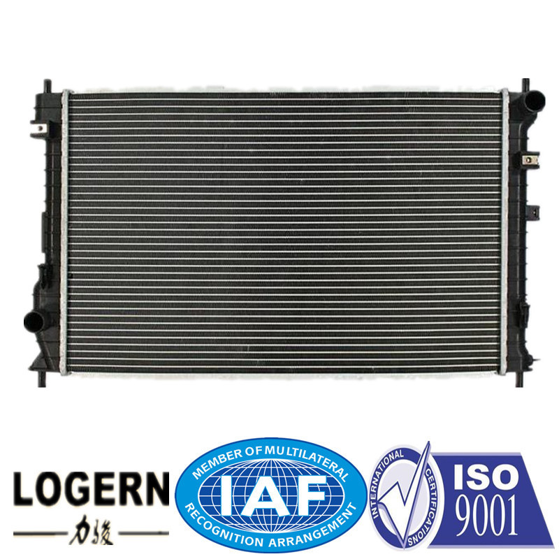 Car Auto Radiator for Saturn'02- at Dpi: 2462/2463