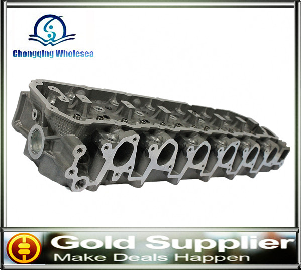 Auto Parts Cylinder Head 11041-Vc000 11041-Vb500 for Nissan Tb45