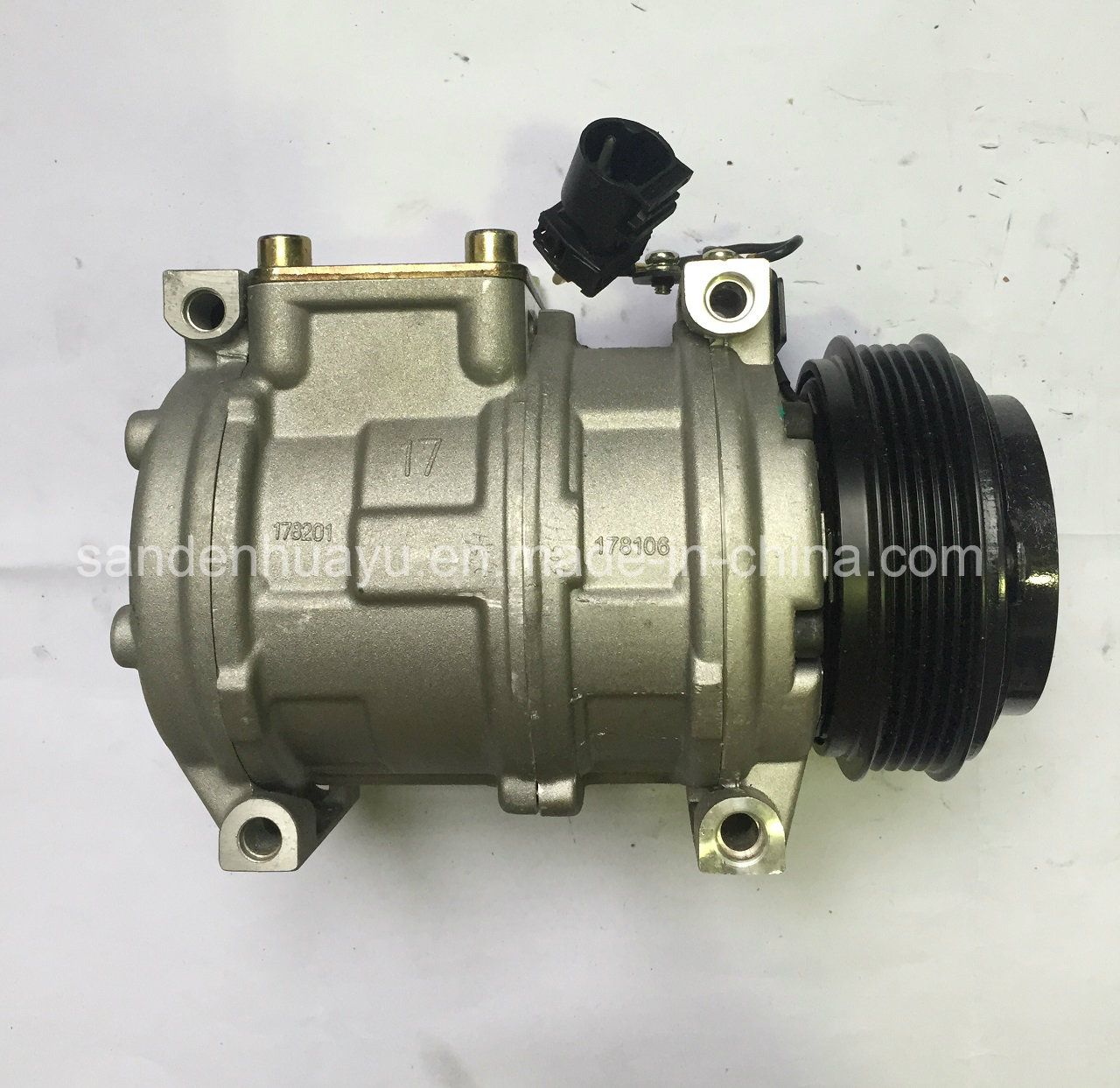 Auto A/C Compressor Se10b17, 10PA17