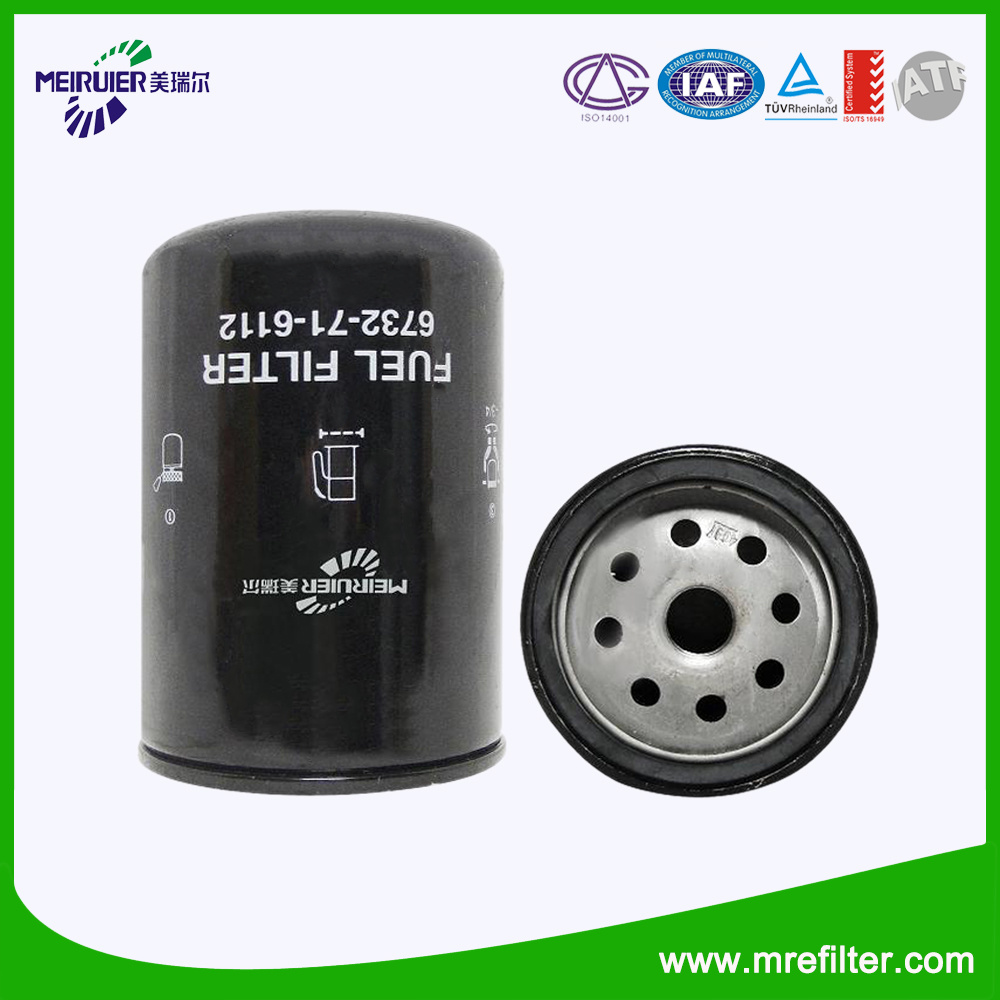 Auto Parts Fuel Filter (6732-71-6112) for Komatsu Engine