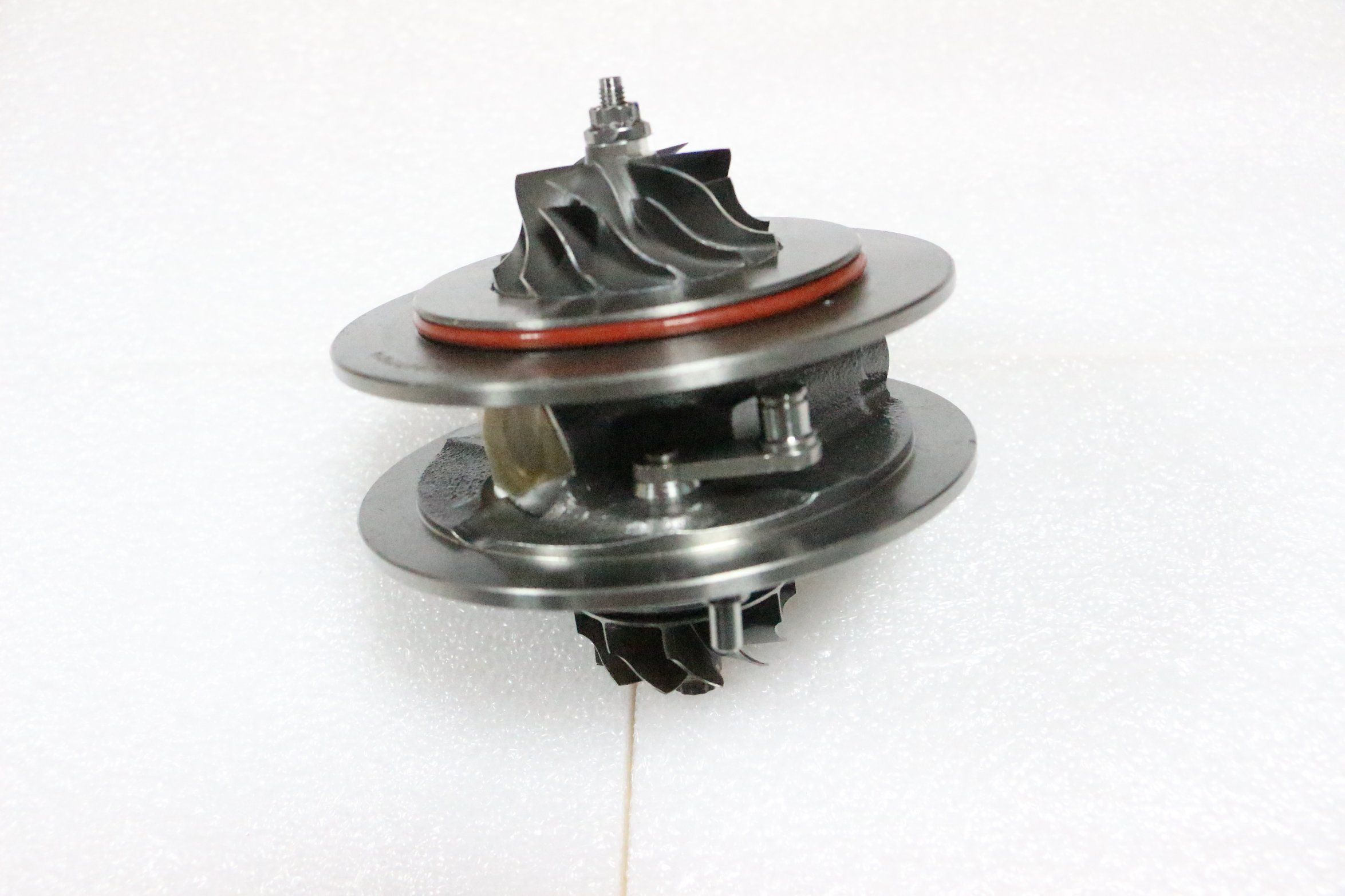 TF035hl-Vtg, TF035hl6b-13tb, TF035hl6b-09gft-Vg 49135-05895 Turbocharger Cartridge for N47D20 and N47ol