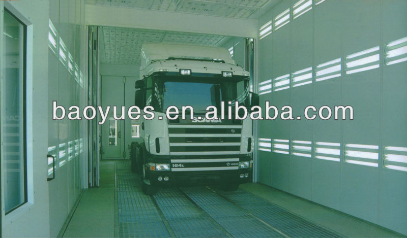 Big Bus Spray Booth, Large Size